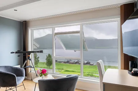 Moens Motell Отели в г. Санне