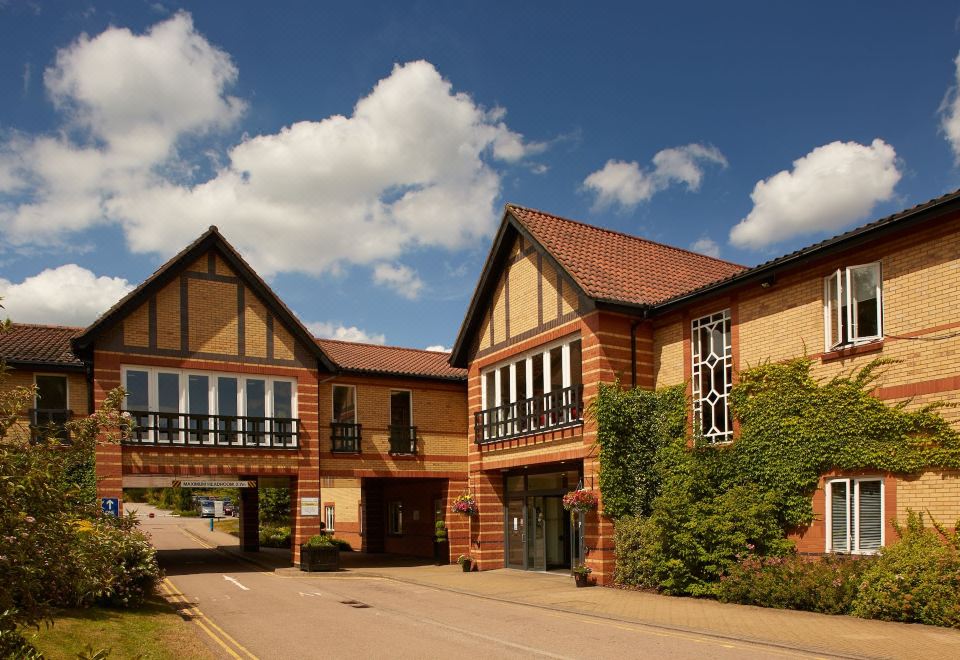 hotel overview picture