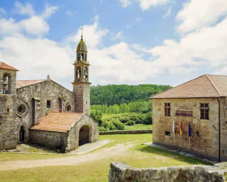 Monasterio y Pensión de Moraime Hotels in Muxía
