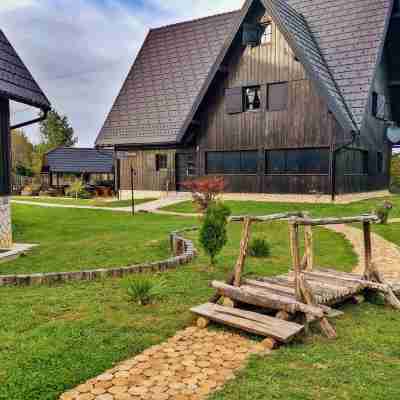 Plitvice Luxury Etno Garden Hotel Exterior