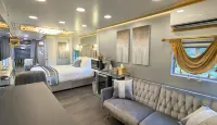 Olympic Railway Inn Hotels in Sequim