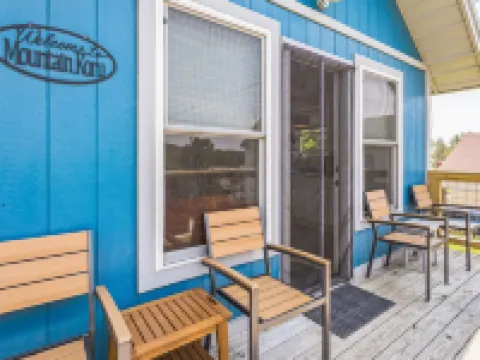 近小徑和小鎮的山地Koru兩卧室小屋 塔克縣酒店