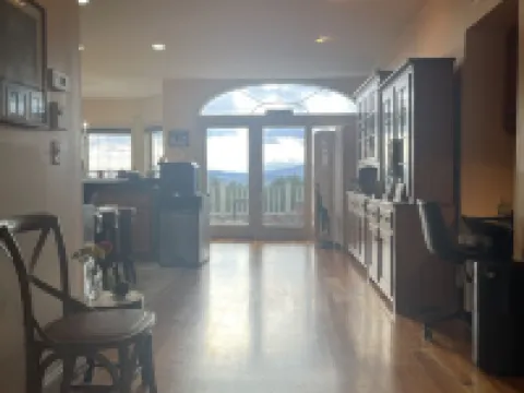 高山旅館 華盛頓縣酒店