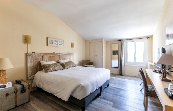 Logis Hôtel Lafayette Rochefort France