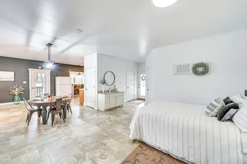 쉽시와나 게스트 하우스 파이어 피트 함께!