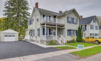 Pet-Friendly Auburn Apartment w/ Balcony!