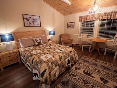 The Snowshoe Lodge
