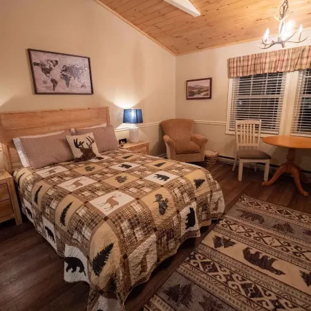 The Snowshoe Lodge
