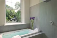 Ledges Hotel فنادق في هاولي