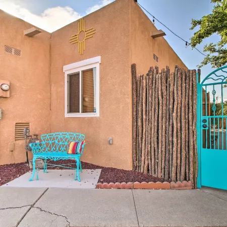Mountain-View Albuquerque Townhome w/ Patio!