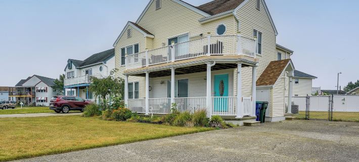 Brigantine Getaway Walk to the Beach! Hotels in Brigantine
