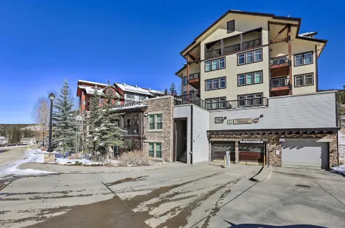 Ski-in/Ski-Out Winter Park Condo w/ Balcony - Balkoner
