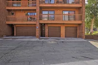 < 2 Mi to Frisco Adventure Park: Cozy Townhome! - Gym
