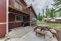 Cloudcroft Mtn Home w/ Patio, Walk to Golf Course! -  Privatzimmer