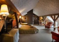 Berberys Park Hotel - parking