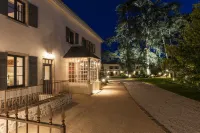 Hôtel Villa Alexandre Hotels in Fleurie