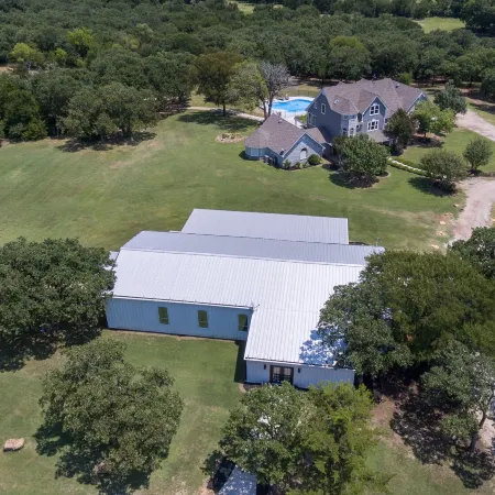 Towering Oaks Event & Retreat Center