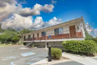 Mariposa Lodge Hotels in Mariposa