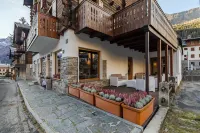 Hotel Dufour Hotels in Macugnaga