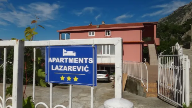 Apartments Lazarević