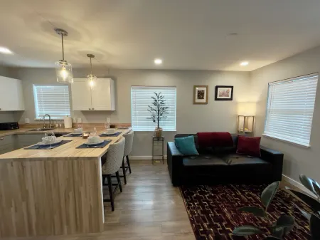 Modern Cottage near Hospital