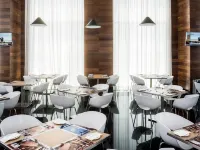 梅尼達嘉年華飯店 梅里達住宿飯店