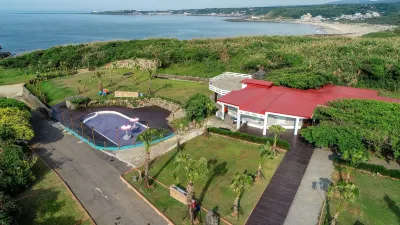 Peninsula Secret Resort Hotels in Shimen District