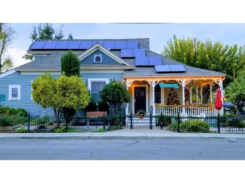 Abbey House Inn Hotels in Winters