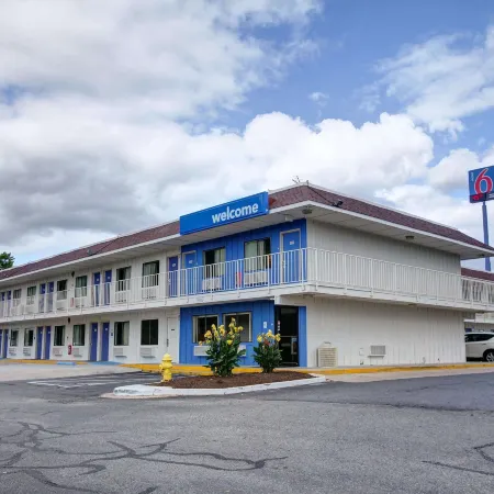 Motel 6 Elkton, MD