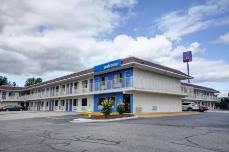 Motel 6 Elkton, MD