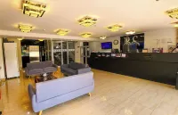 Hotel BE Suites Cali