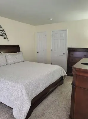 3BR Home w/ Hot Tub Near Downtown Denver & Boulder