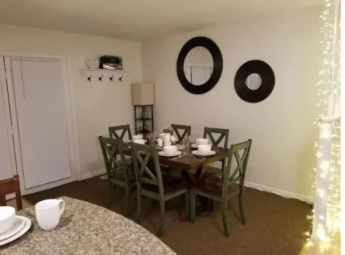 Lyle and Taylor present- The Comfort is Amazing!!