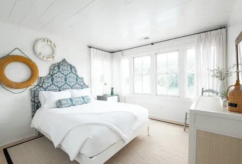 Water's Edge, Gated Community, Private Dock with Toys, Community Pool, Hot Tub