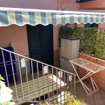 Apartment - Sleeps 3 & Swimming Pool