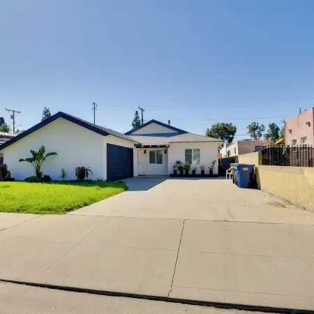 Pico Rivera Vacation Rental ~ 20 Mi to Disney