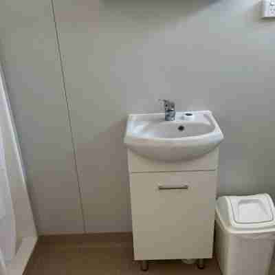 Discovery Parks Worsktay-Tindal Village Rooms