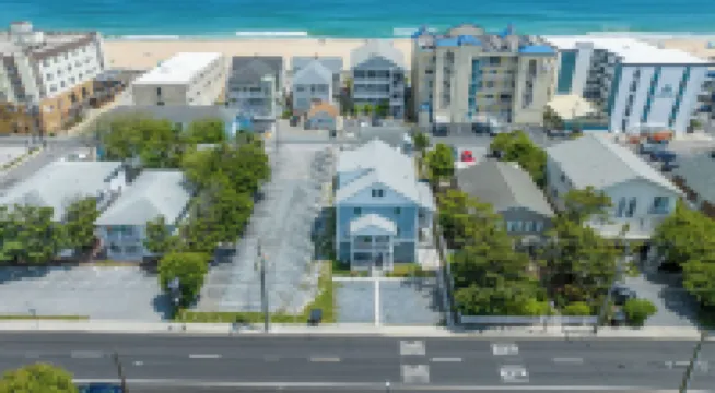Safari Apartments