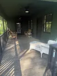 Cozy Camp w/ Fire Pit, Grill and Waterfront View of River. Pet Friendly! Hotel a Parrocchia di Tangipahoa