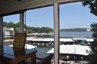 Beautiful Lakefront Condo with Boat Slip, Pool Access and Great Location!