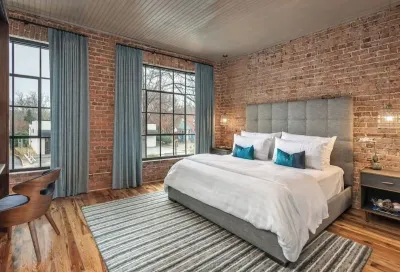 GORGEOUS 2 BR on MAIN #1