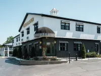 Uncommoner Hotel by Reverie Boutique Collection Hotels in Barnstable County