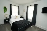 2 homes- 7BR: Gather & Relax