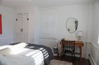 Historic Cape Cod 3BR Home in Sandwich – Walk to Beach & Dining