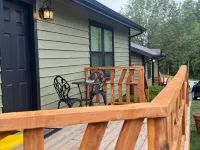 RT62 Motor Resort 70's Cabin w/Jacuzzi