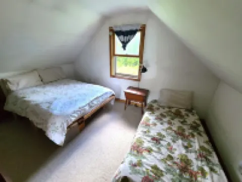 Chalet-7 Min to Ski Stratton-Woodstove-Firepit-Brook on Property-Views-Dogs OK