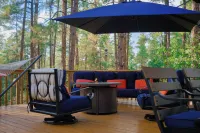 Blue Bird Cabin