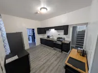 Spacious 6-bedroom house in Evansville