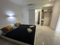 Luxury house 4 bedrooms / swimming pools / close to the sea km 15 min from porto vecchio