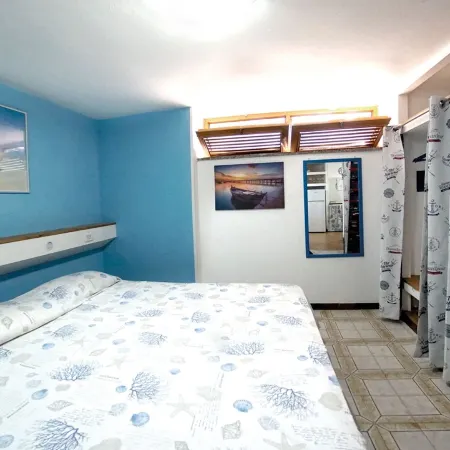 Apartment in Villa Valentini, Seafront, Gulf of Gaeta parking included
